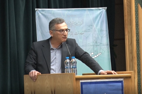 نماینده سندیکای شرکت های توزیع در سمینار دانش افزایی مدیران و ذینفعان بازار برق:اصلاح جریان های درآمدی شرط پایداری مالی صنعت برق