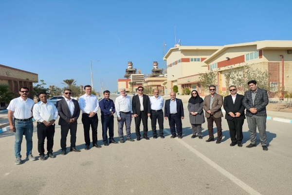 در بازدید از نیروگاه حراء قشم تاکید شد: لزوم آمادگی کامل و مشارکت در تامین اوج بار سال آتی